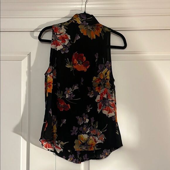 Sz 6 Ellen Tracy Black and Red Sleeveless Notched Collar Blouse 18.5” P2P - Picture 6 of 11